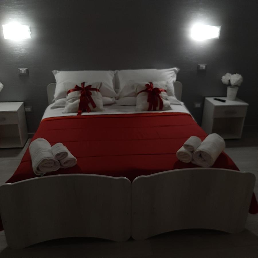 B&B Da Daniela Magliano de' Marsi ภายนอก รูปภาพ